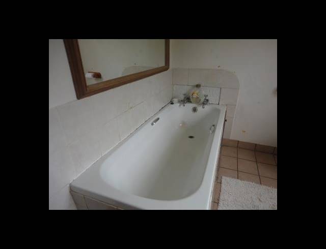 3 BEDROOM HOUSE FOR SALE IN LADYBRAND